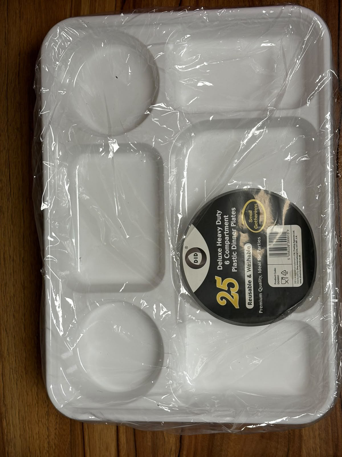 DID Deluxe Heavy duty 6 compartment plastic dinner plates 25 N